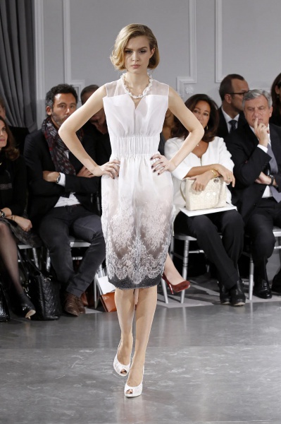 Christian-Dior-Couture-Spring-Summer-2012-Paris-Fashion-Week-Runway-0020.jpg